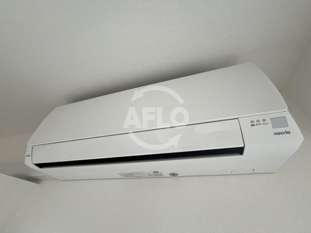 その他設備　セレニテ江坂グランデ　エアコン