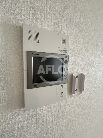セキュリティ　セレニテ江坂グランデ　モニター付きインターホン