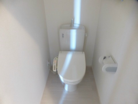 トイレ　同物件別部屋