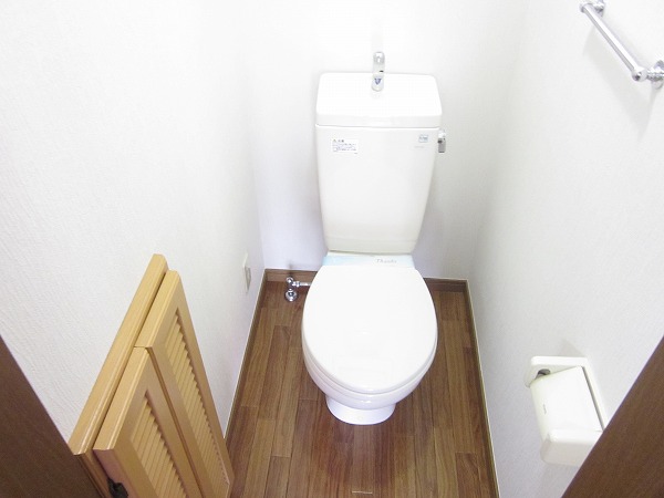 トイレ　※別部屋参考写真