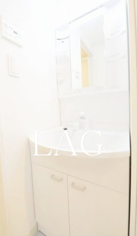 洗面設備　洗面台です。