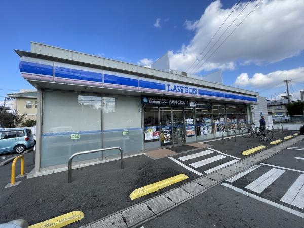 コンビニ　ローソン長嶺南６丁目（コンビニ）まで631m