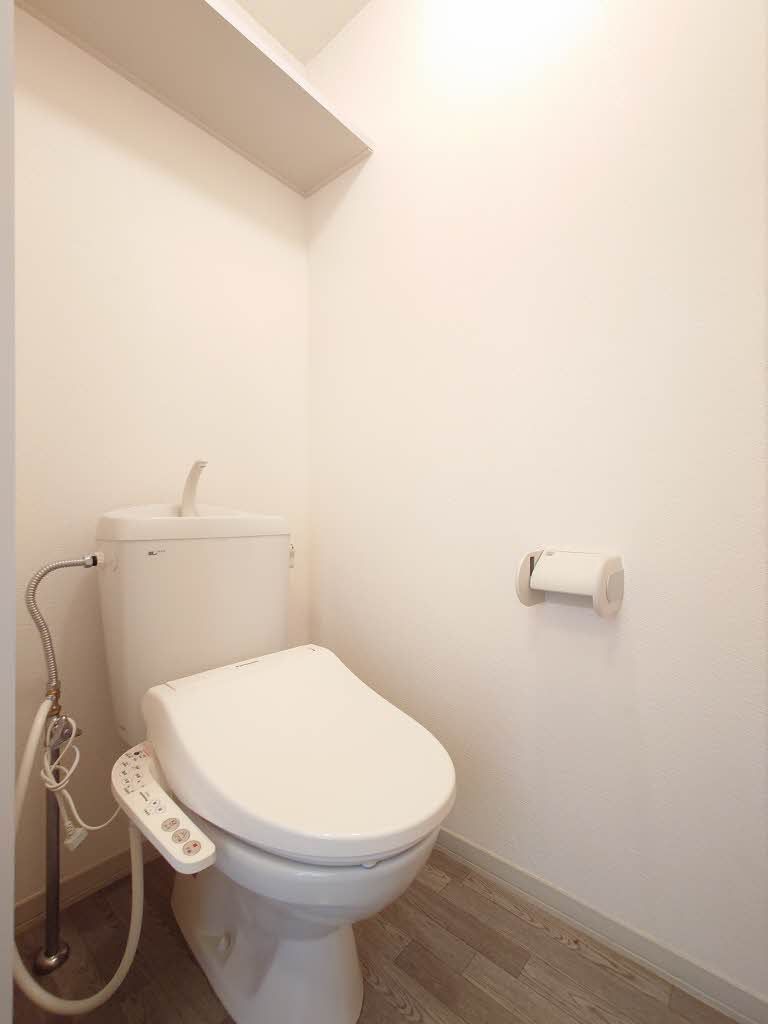 トイレ　トイレ