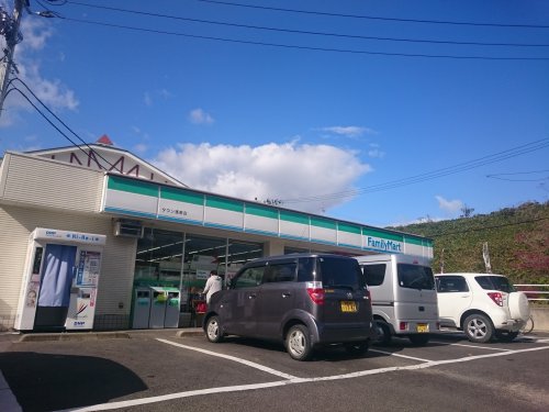 コンビニ　ファミリーマート タウン蓬莱店（コンビニ）まで1428m
