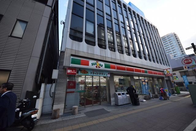 コンビニ　サンクス大宮仲町二丁目店（コンビニ）まで214m