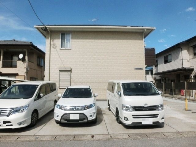 建物外観　2014年完成のアパート