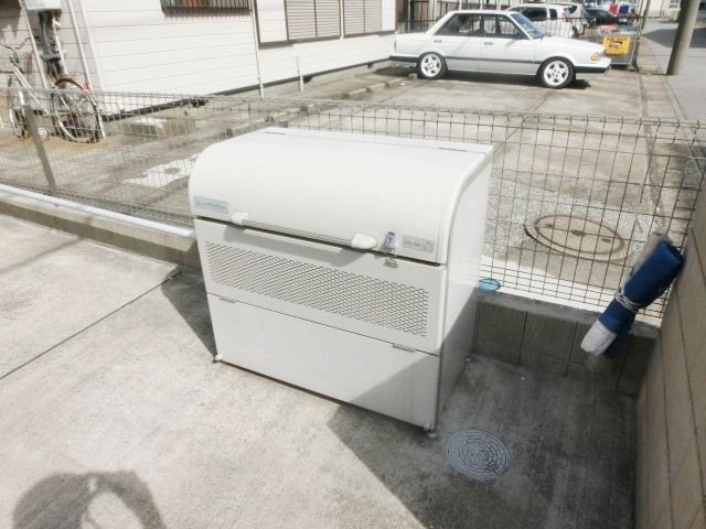 その他共有部分　敷地内にゴミ置場があります