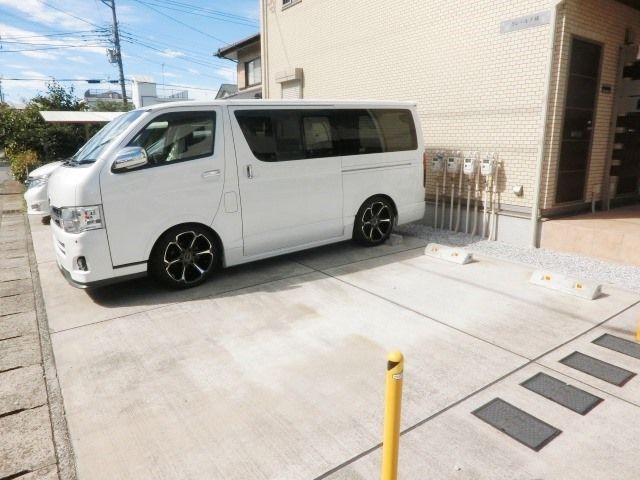 駐車場　敷地内にある駐車場です