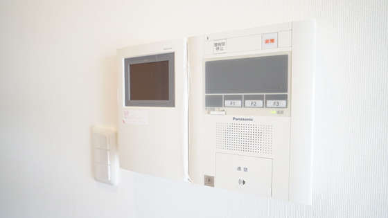 セキュリティ　カメラ付きインターホン