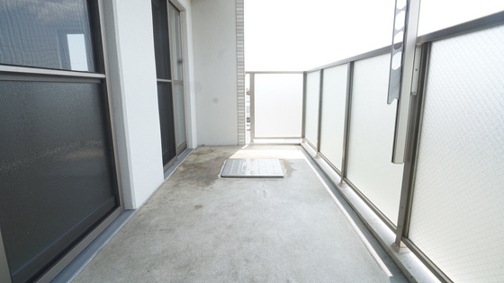 バルコニー　ベランダ