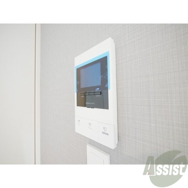 セキュリティ　ＴＶモニター付インターホンです。来客者の顔が見えるので安心！