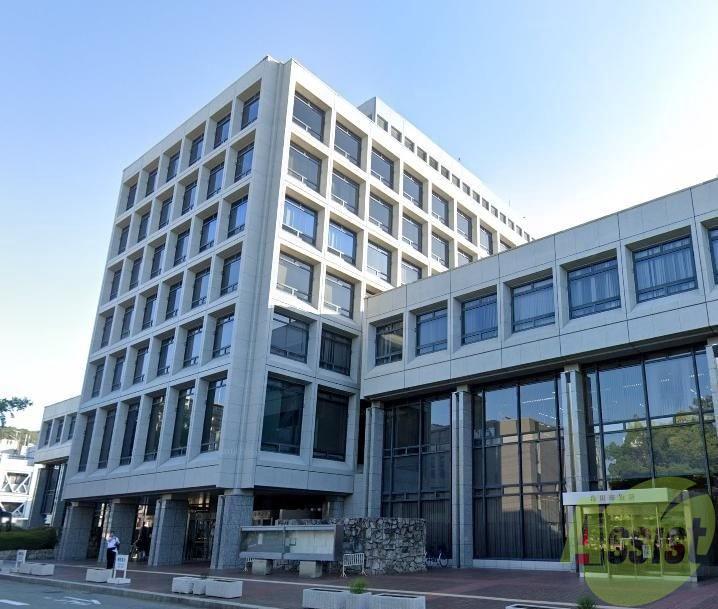 役所　池田市役所（役所）まで604m