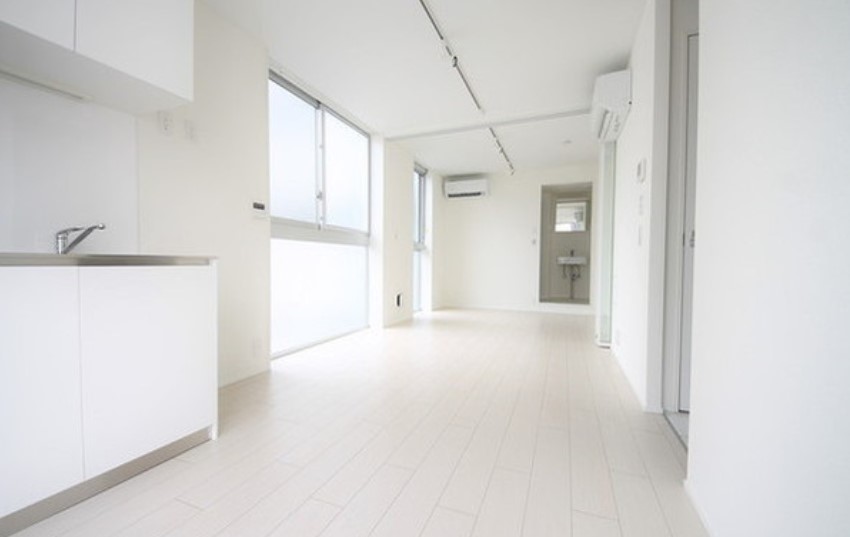 居室・リビング　☆明るい居間☆