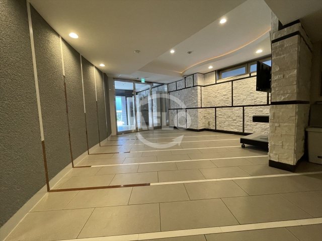 ロビー　SERENiTE谷町croix（セレニテ谷町クロワ）　ロビー