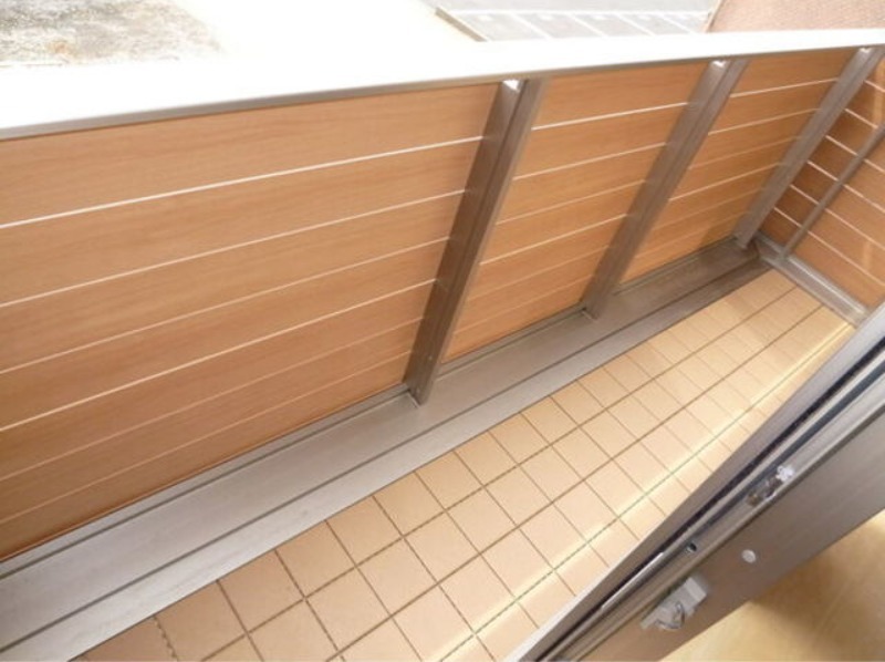 バルコニー　図面と現状に相違がある場合には現状を優先