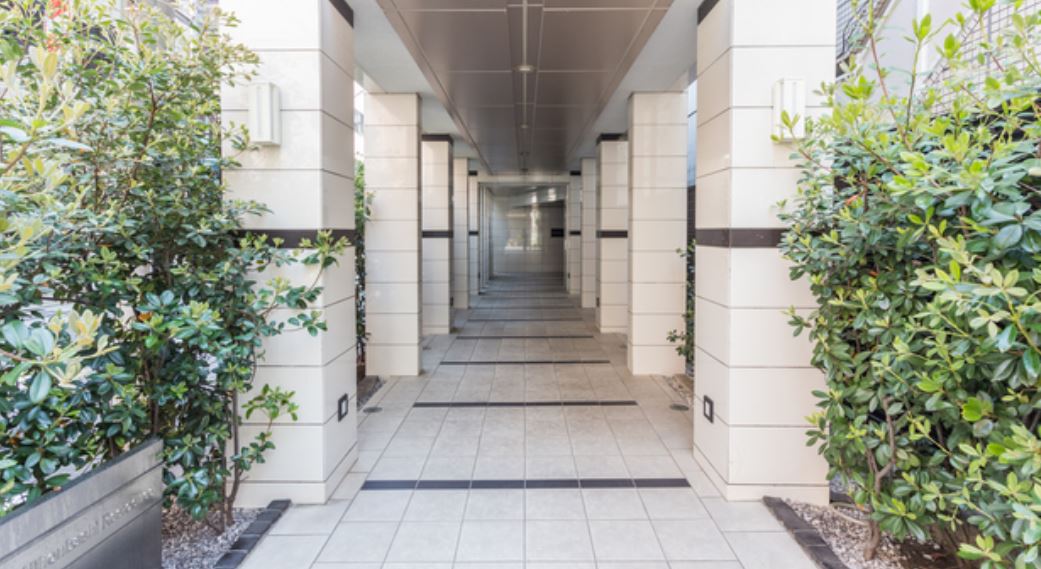 エントランス　★洗練されたデザインのエントランス★