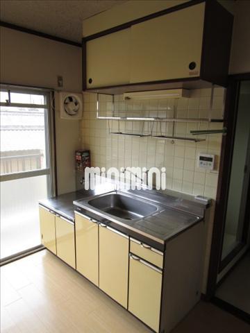 その他部屋・スペース　南向きの和室は室内も明るいです