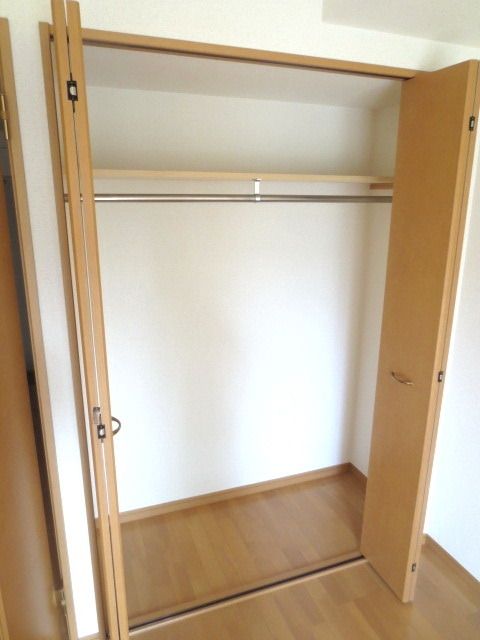 収納　★奥行きのあるクローゼットです★