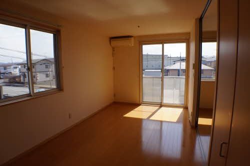 居室・リビング　リビング