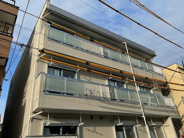 建物外観　建築中