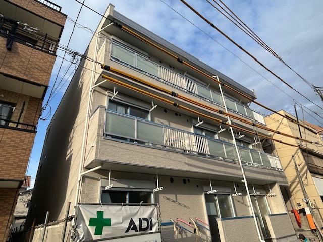 建物外観　建築中