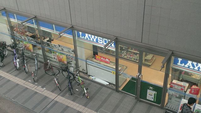 コンビニ　ローソン　岡山リットシティビル店（コンビニ）まで122m