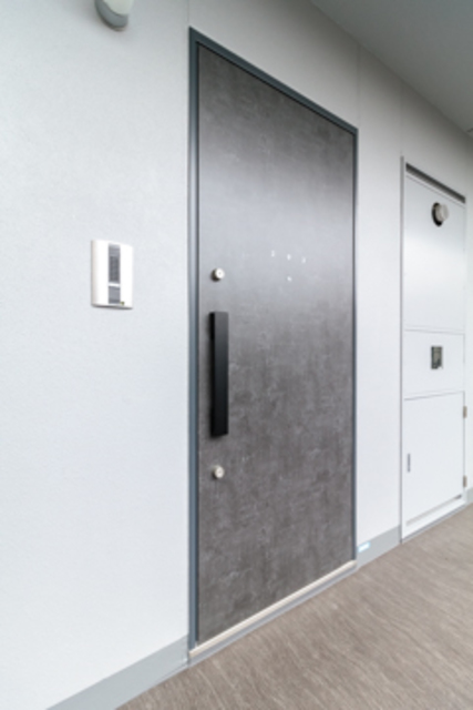 玄関　※写真は同タイプ住戸です。