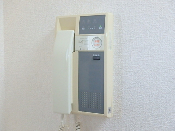 セキュリティ　来訪者と会話ができ安心です。