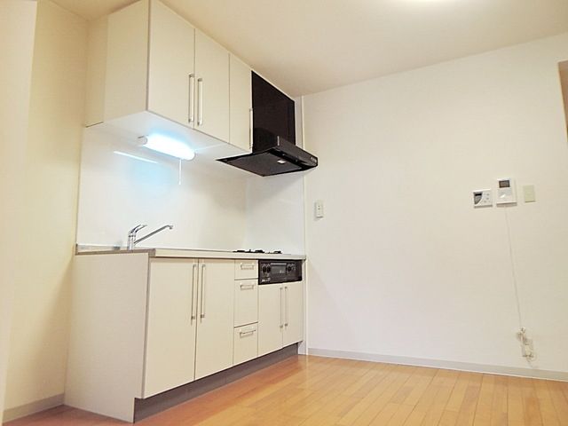 居室・リビング　★6帖ダイニングキッチン★