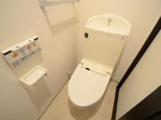 トイレ　プレミアステージ麻布十番