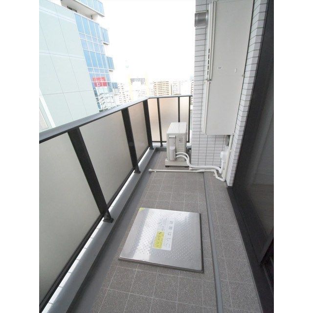 バルコニー　※別部屋の参考写真です。