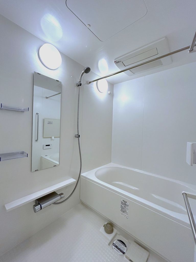 バス・シャワールーム　浴室暖房乾燥機、フルオートバス