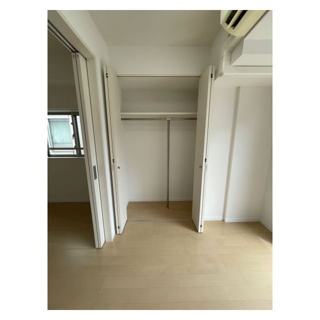 収納　※別部屋の参考写真です。