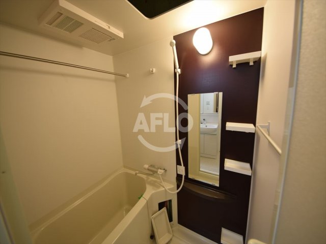 バス・シャワールーム　レジュールアッシュ難波MINAMI-III　バスルーム