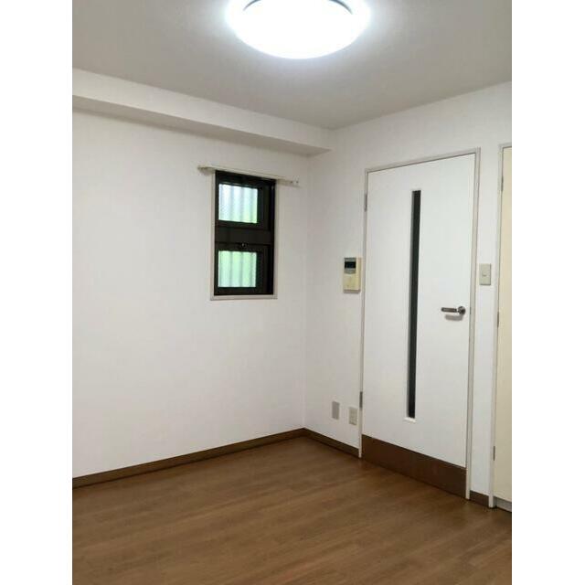 その他　玄関側。