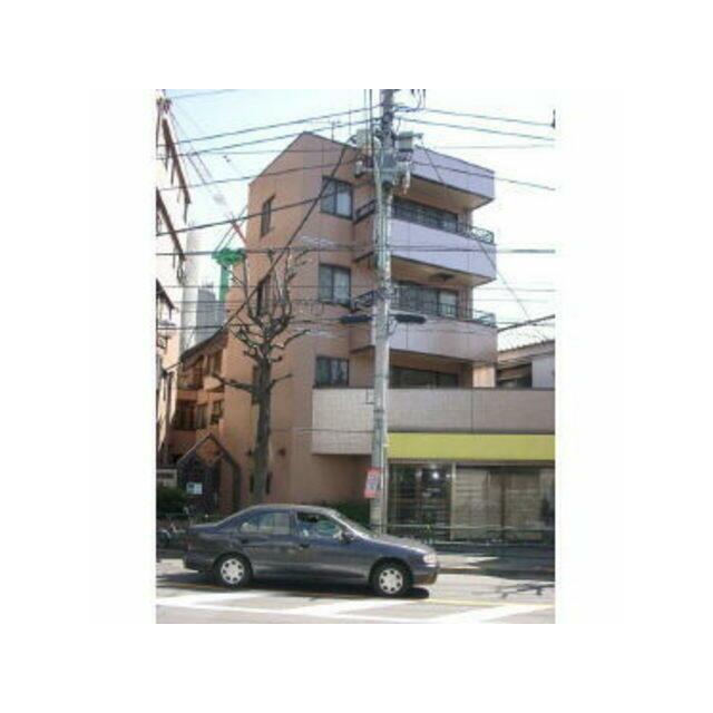 その他共有部分　1階には美容室があります。