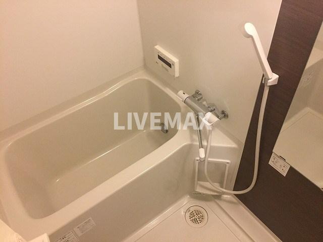 バス・シャワールーム　※別部屋のお写真になります