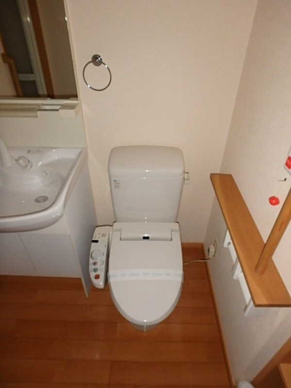 トイレ　図面と現状に相違がある場合には現状を優先