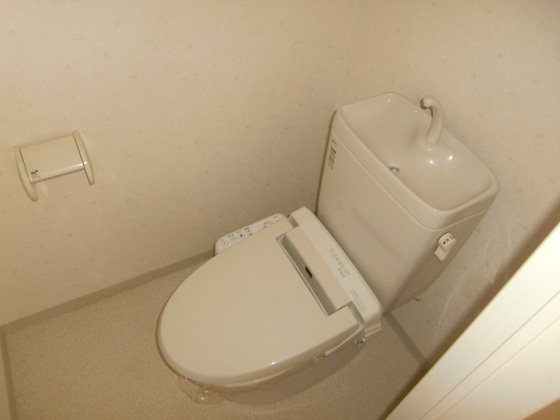 トイレ　※別部屋の写真です
