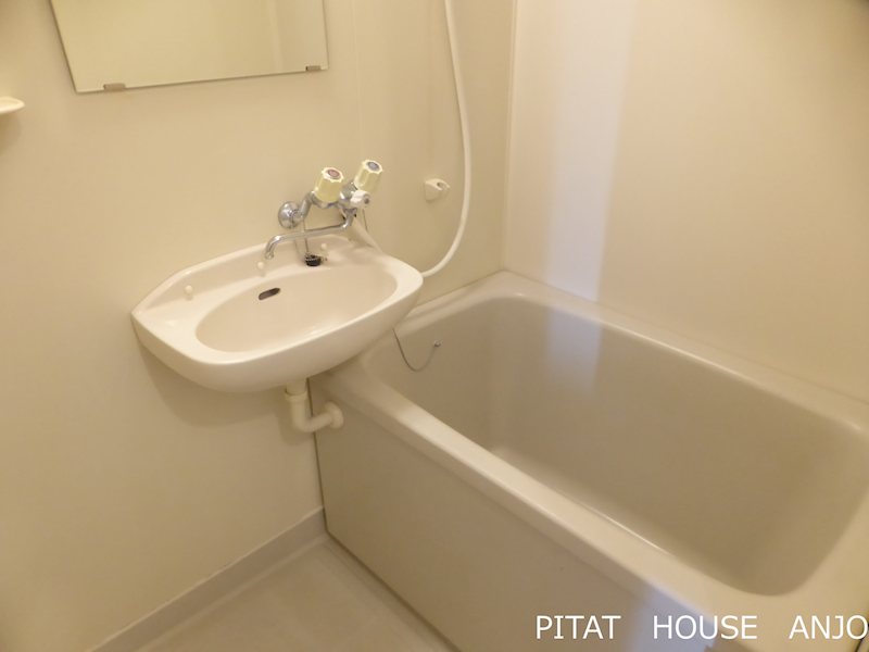 バス・シャワールーム　参考写真１０２