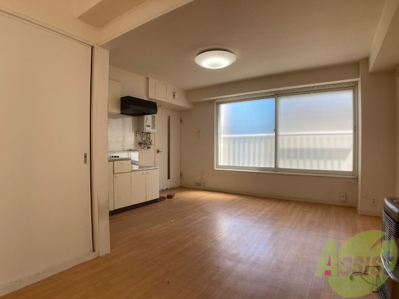 居室・リビング　広くてキレイなお部屋が広がっていて、充実した生活が送れそう。