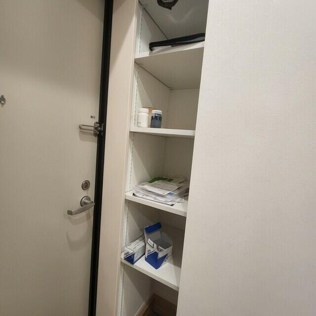 玄関　?