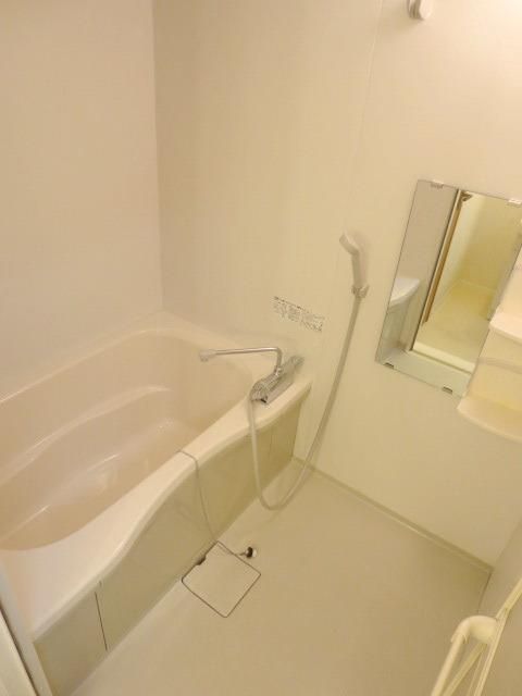 バス・シャワールーム　★きれいなバスルームです★