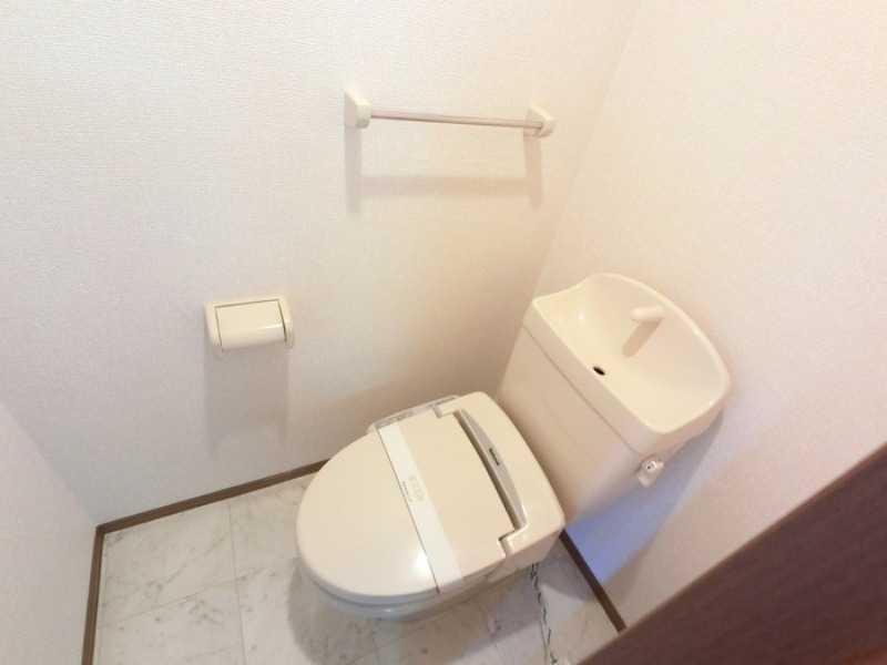 トイレ　図面と現状に相違がある場合には現状を優先