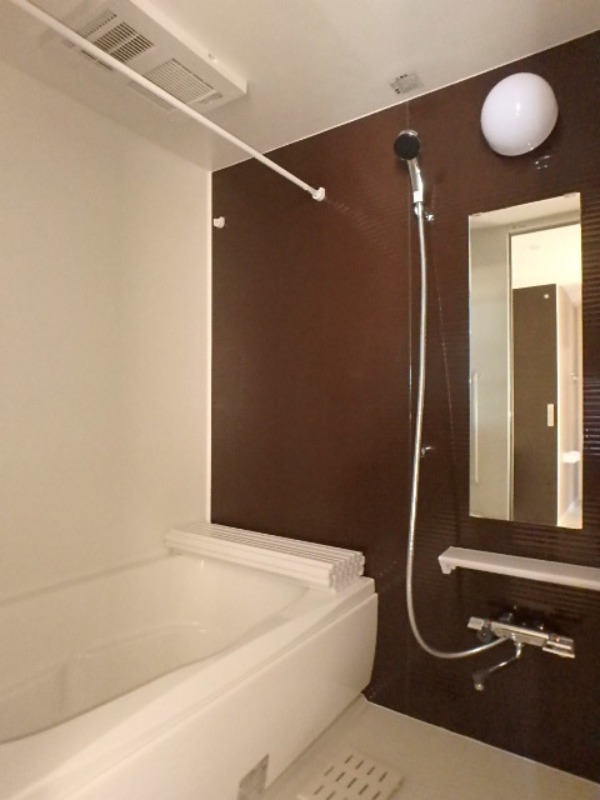 バス・シャワールーム　図面と現状に相違がある場合には現状を優先