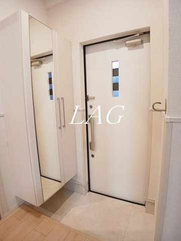 玄関　玄関です。