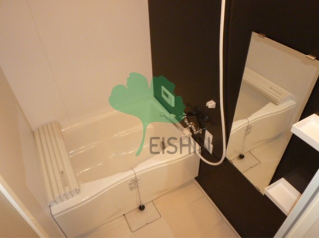 バス・シャワールーム　清潔感のある浴室です！