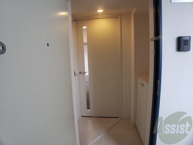 玄関　玄関です。白を基調としていて清潔感があります！