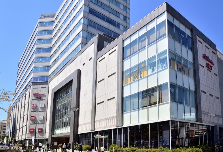 ショッピングセンター　アトレヴィ大塚（ショッピングセンター）まで762m