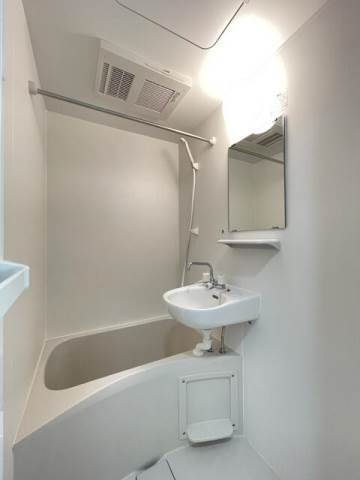 バス・シャワールーム　日々の疲れを癒すお風呂付です